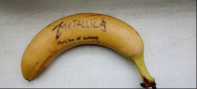 metallica banana